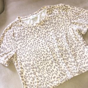 Socialite, size Small, leopard print cropped T shirt
